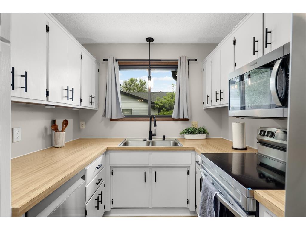 8792 134th Street W Apple Valley MN 55124 7065425 image15