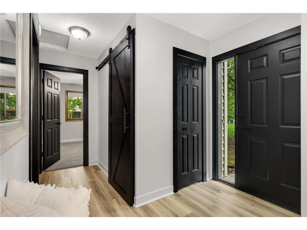 8792 134th Street W Apple Valley MN 55124 7065425 image2