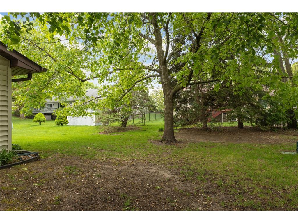 8792 134th Street W Apple Valley MN 55124 7065425 image28