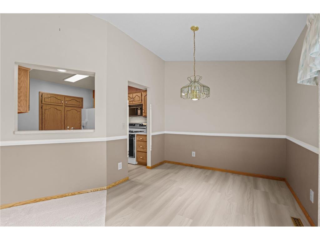 8792 Norway Street NW Coon Rapids MN 55433 7090000 image11