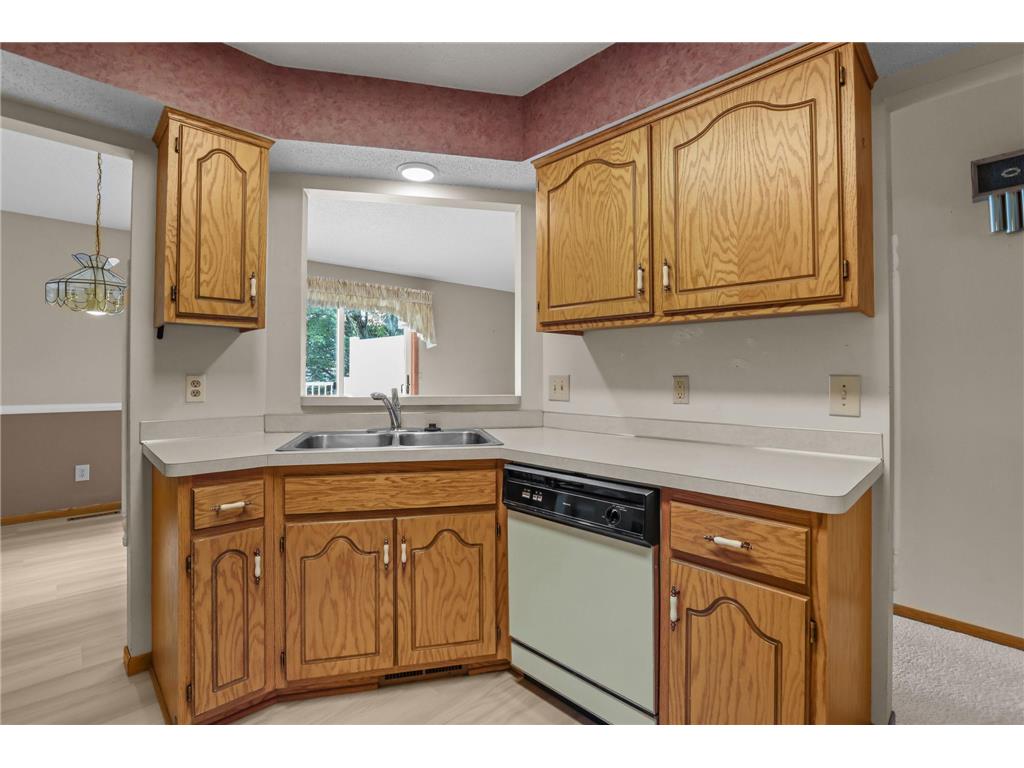 8792 Norway Street NW Coon Rapids MN 55433 7090000 image15
