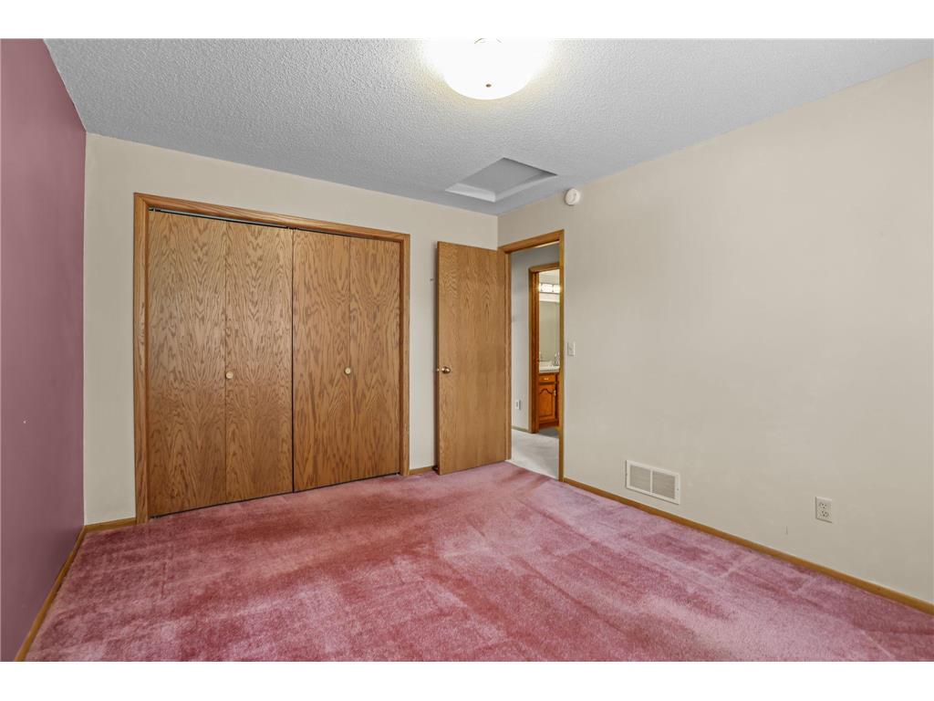 8792 Norway Street NW Coon Rapids MN 55433 7090000 image20
