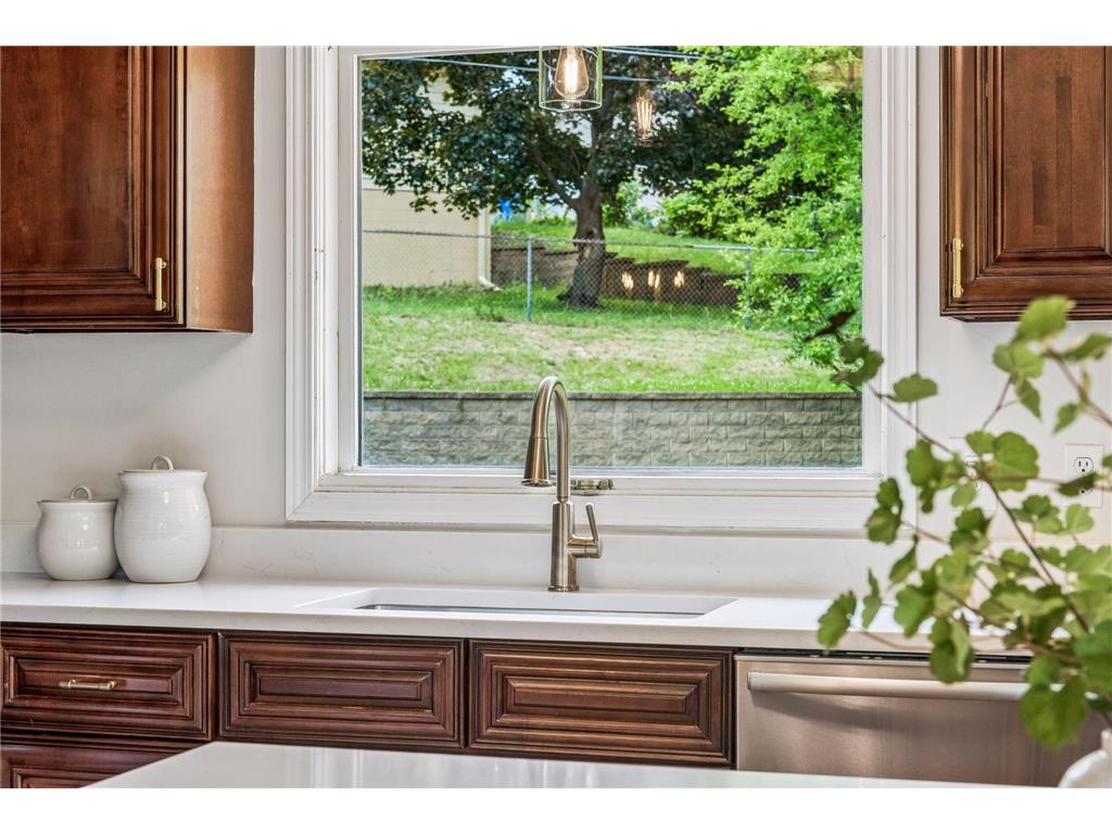 88 Battle Creek Place Saint Paul MN 55119 7072722 image10