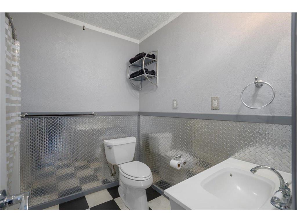 880 110th Street Roberts WI 54023 6788146 image24