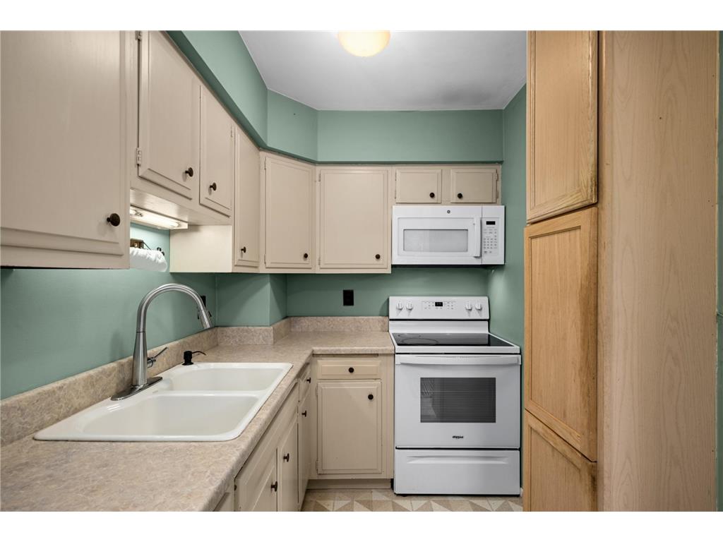 880 21st Avenue SE Minneapolis MN 55414 7069633 image12
