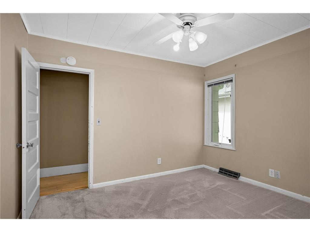 880 21st Avenue SE Minneapolis MN 55414 7069633 image17