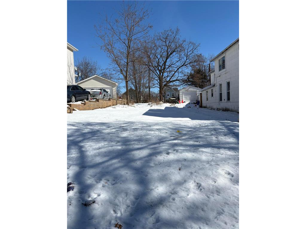 880 Clark Street Saint Paul MN 55130 7033836 image2