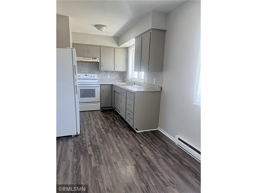 880 E 6th Street #2 New Richmond WI 54017 7061905 image7