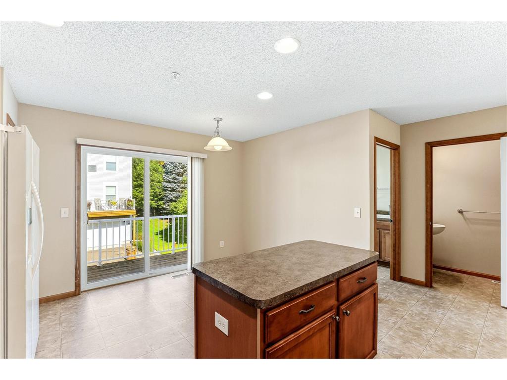 880 Ledgestone Drive Mahtomedi MN 55115 7106559 image12