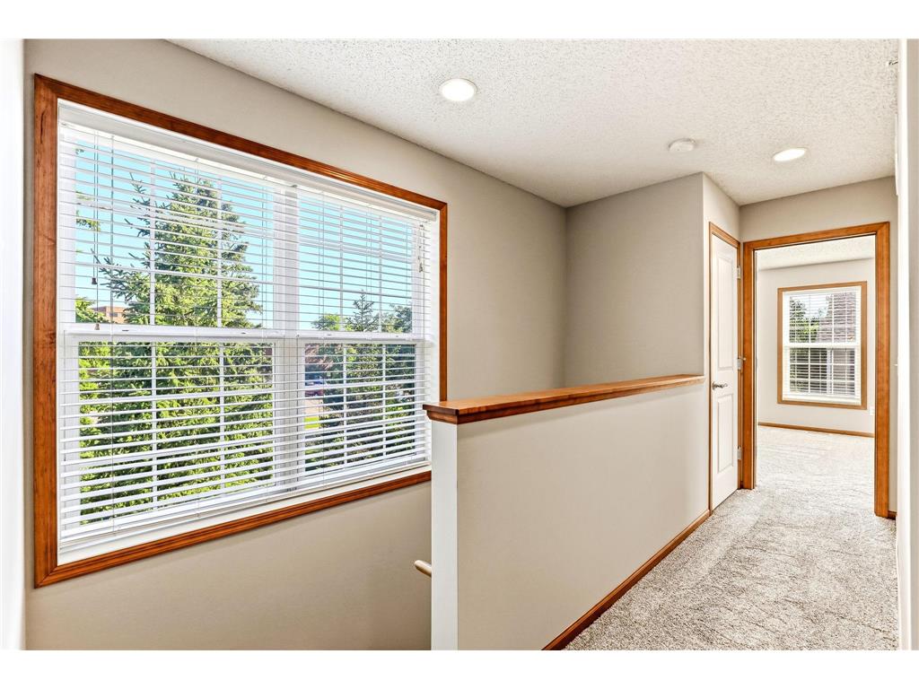 880 Ledgestone Drive Mahtomedi MN 55115 7106559 image20