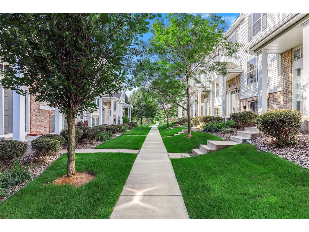 880 Ledgestone Drive Mahtomedi MN 55115 7106559 image3