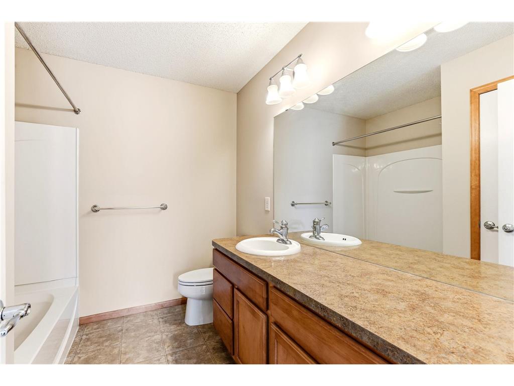 880 Ledgestone Drive Mahtomedi MN 55115 7106559 image31