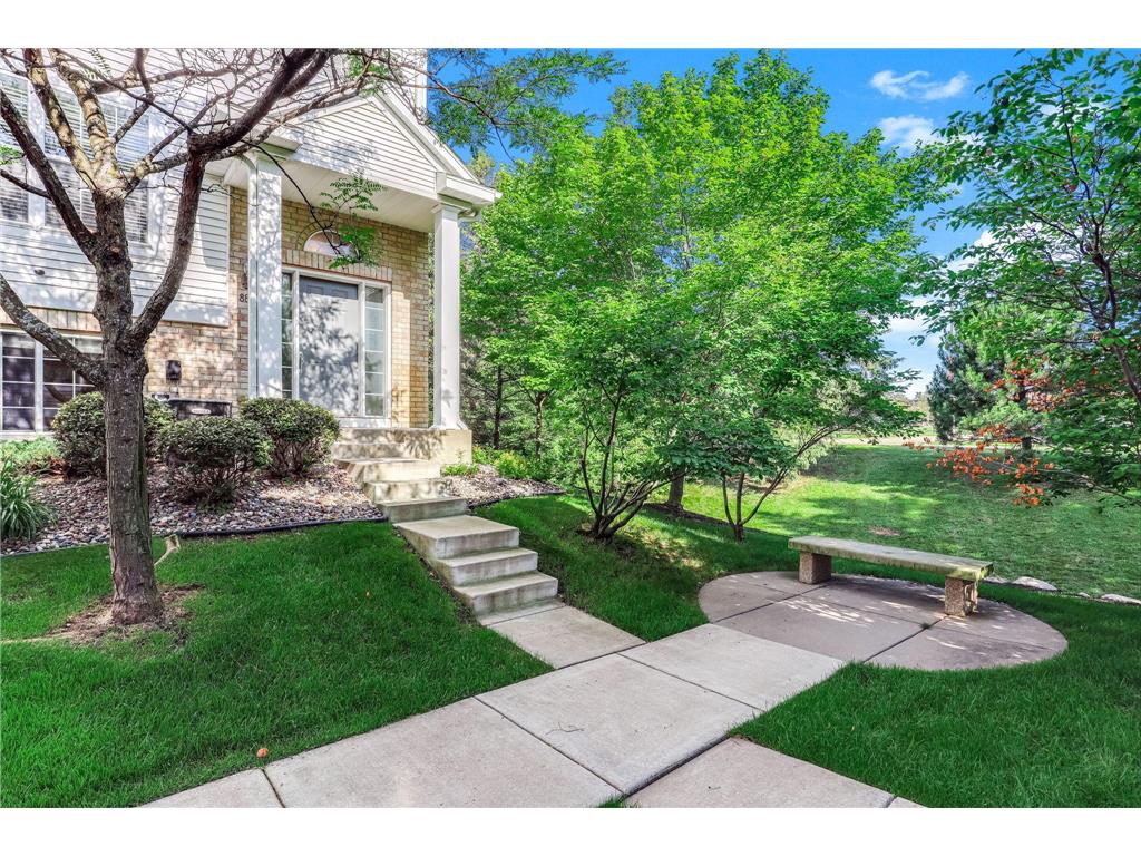 880 Ledgestone Drive Mahtomedi MN 55115 7106559 image4