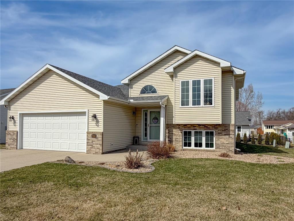 880 Myers Drive NE Owatonna MN 55060 7036020 image1