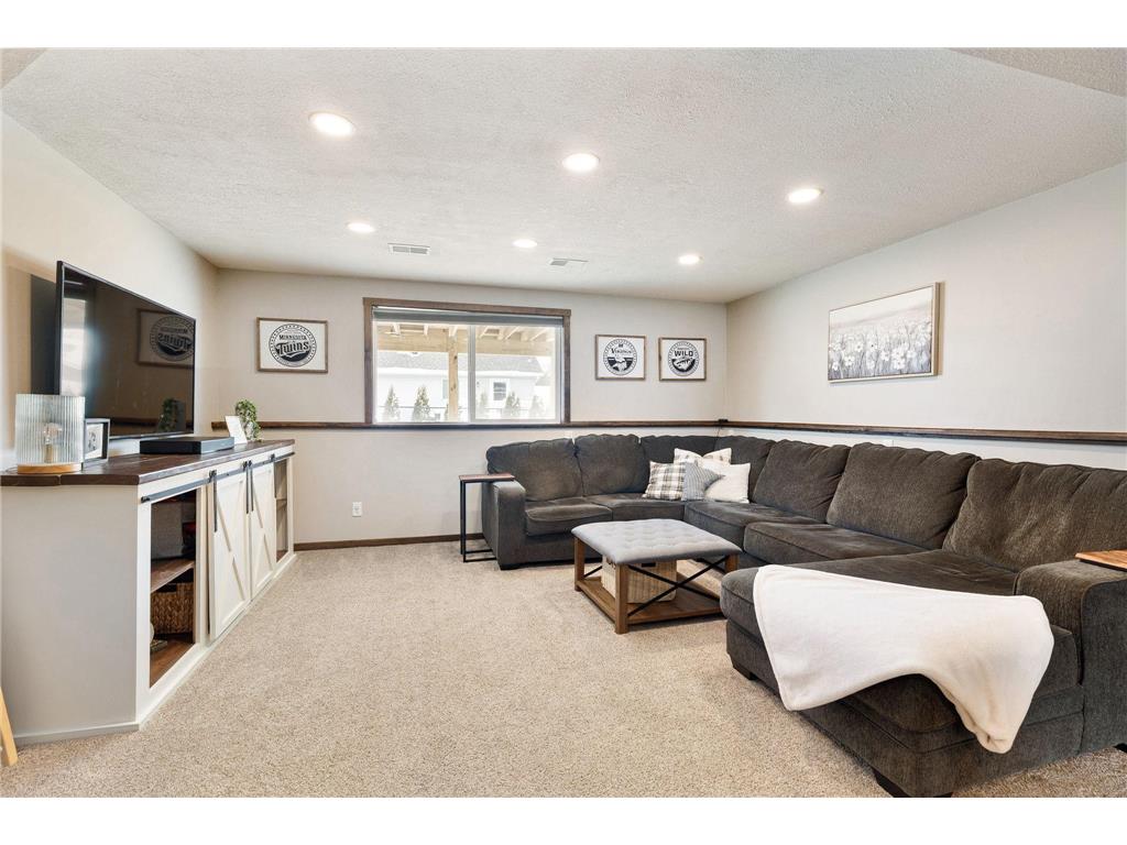 880 Myers Drive NE Owatonna MN 55060 7036020 image23