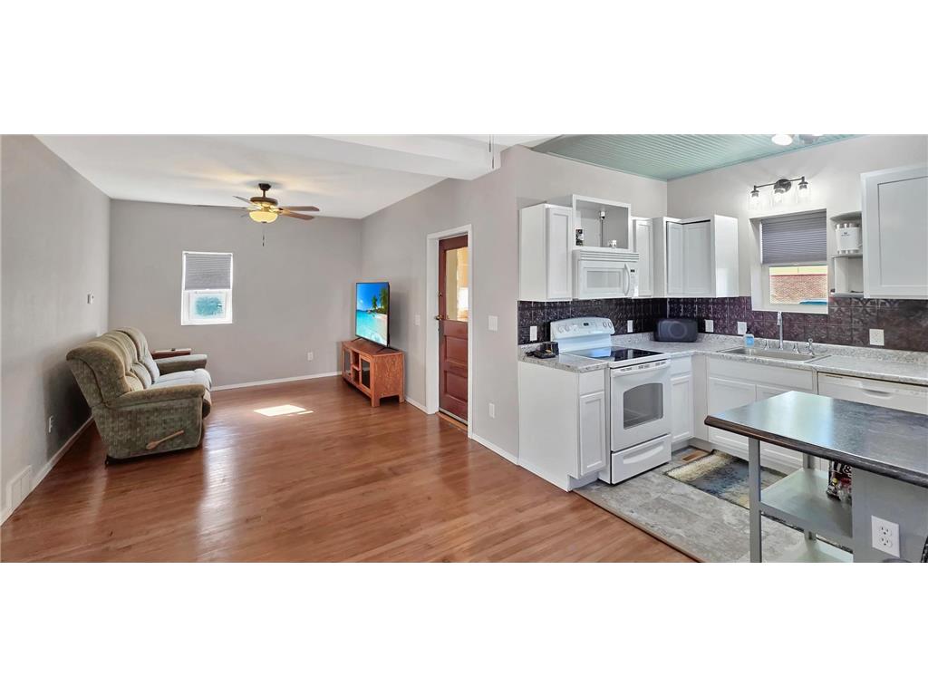 880 Pine Street Wabasso MN 56293 7028568 image3