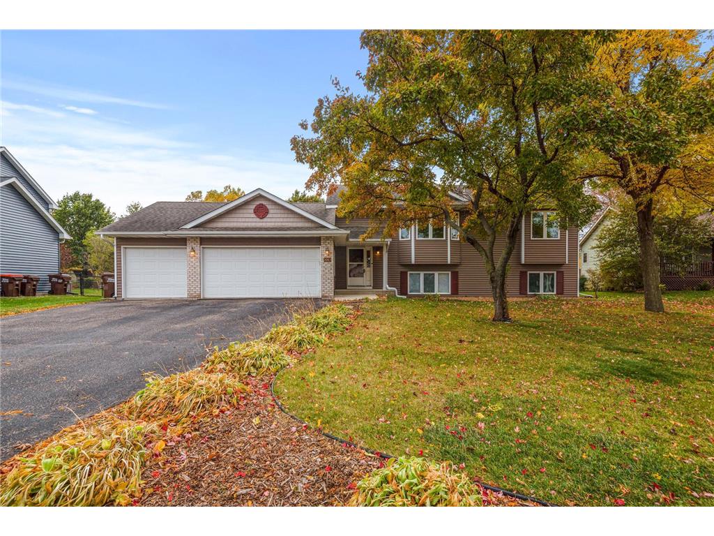 880 S Park Drive, Hastings, MN, 55033 MLS 6273001 Edina Realty