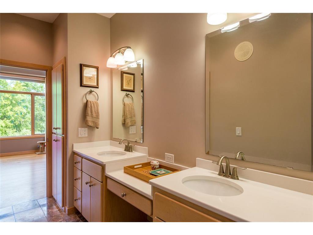 880 Vineland Court Chanhassen MN 55317 7024093 image15