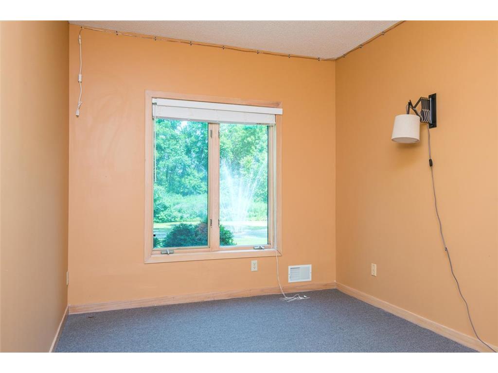880 Vineland Court Chanhassen MN 55317 7024093 image23
