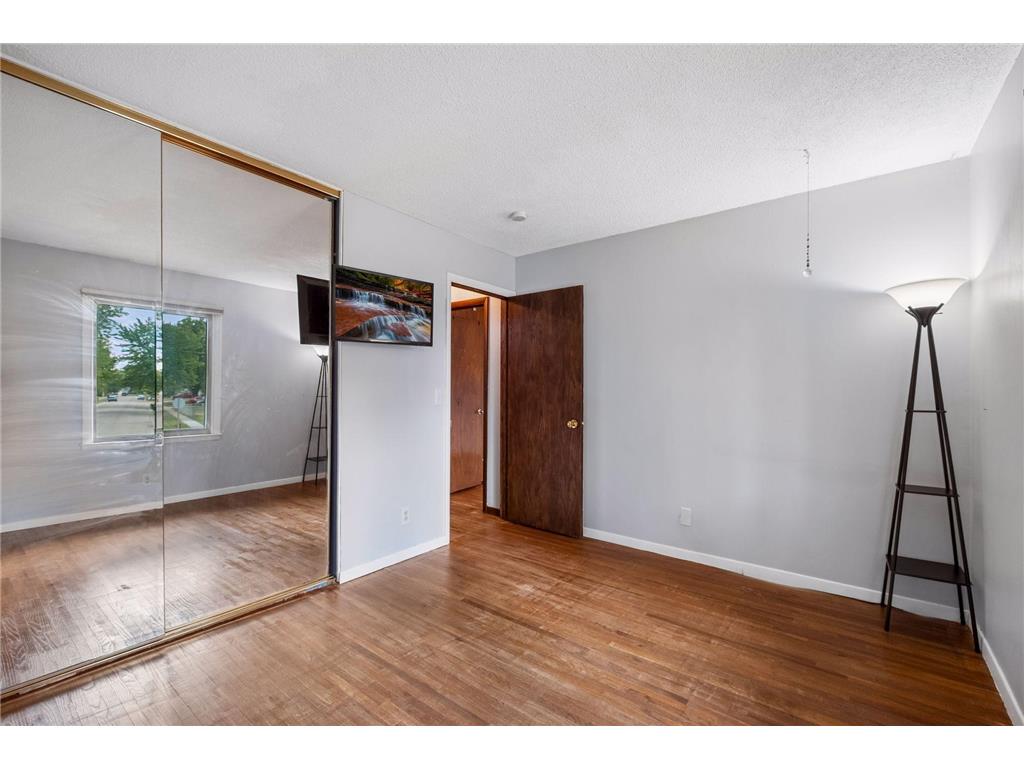 880 Whitney Drive Apple Valley MN 55124 7058598 image18