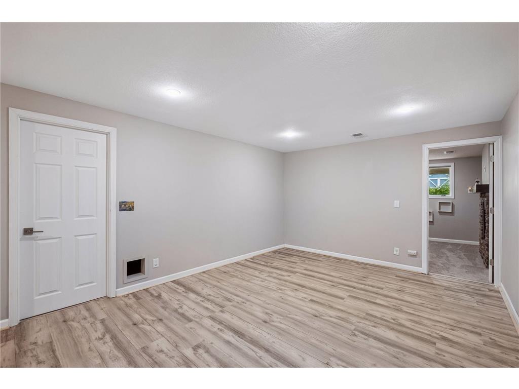 880 Whitney Drive Apple Valley MN 55124 7058598 image25
