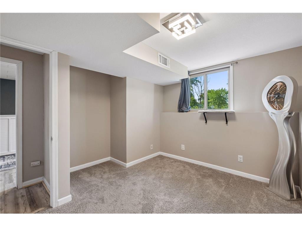 880 Whitney Drive Apple Valley MN 55124 7058598 image35