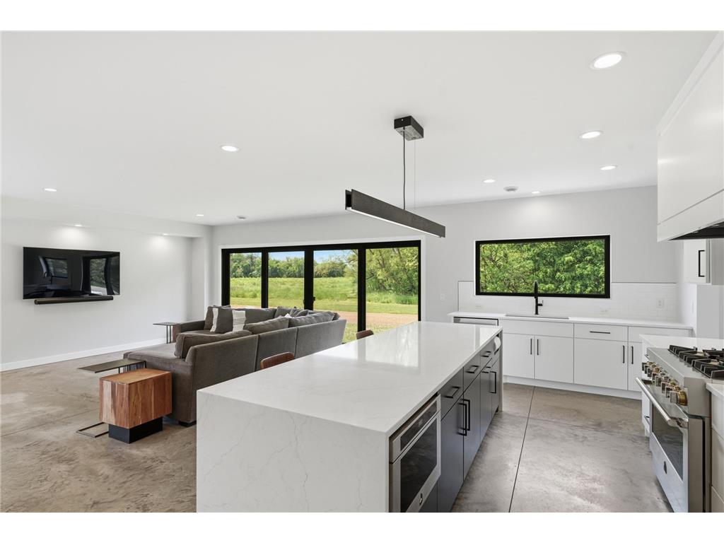 880 Wild Oak Trail Independence MN 55359 7093202 image15