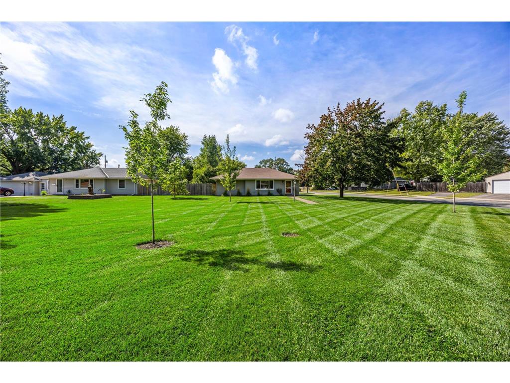 8800 10th Avenue S Bloomington MN 55420 6825357 image1