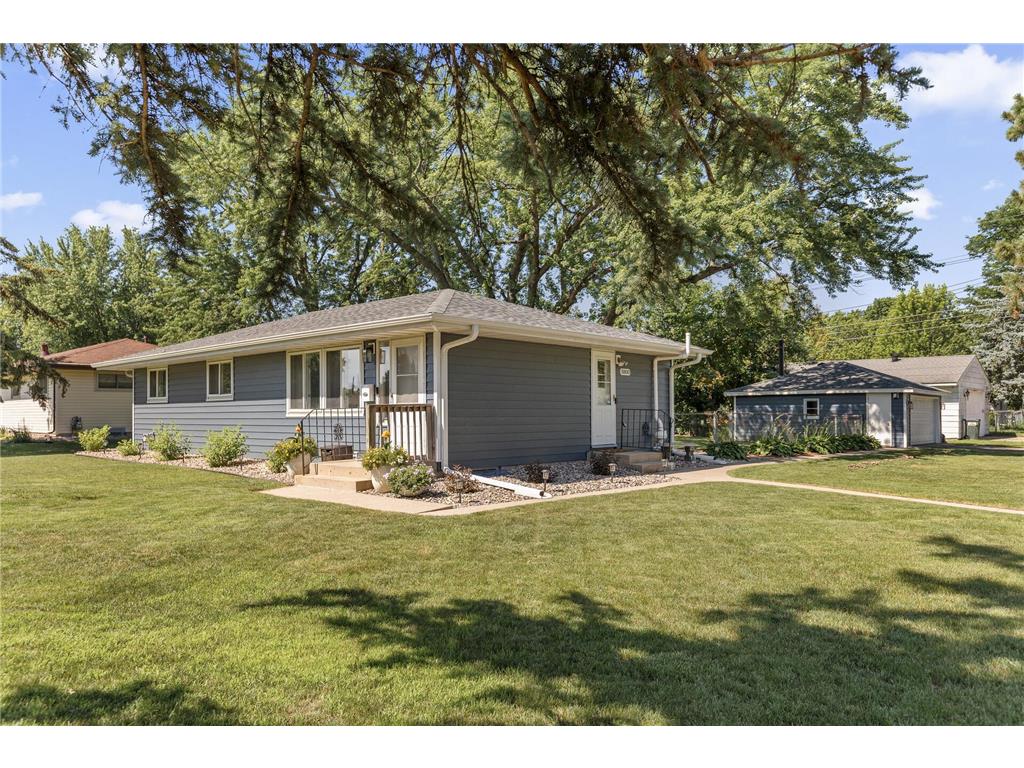 8800 Irving Avenue S Bloomington MN 55431 6747072 image1