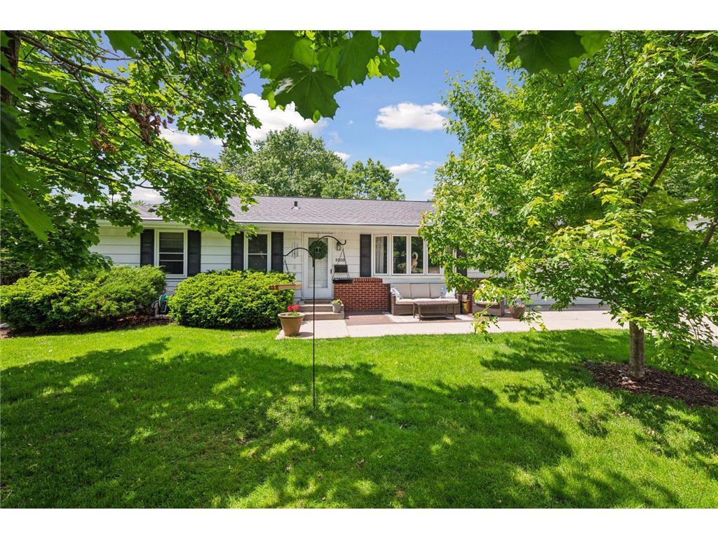 8800 Poplar Bridge Road Bloomington MN 55437 6539515 image1