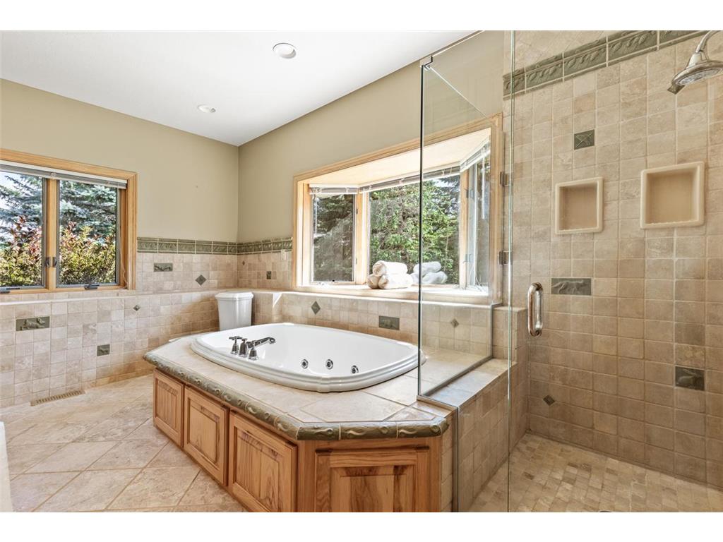 8800 Sunset Trail Chanhassen MN 55317 6602615 image14