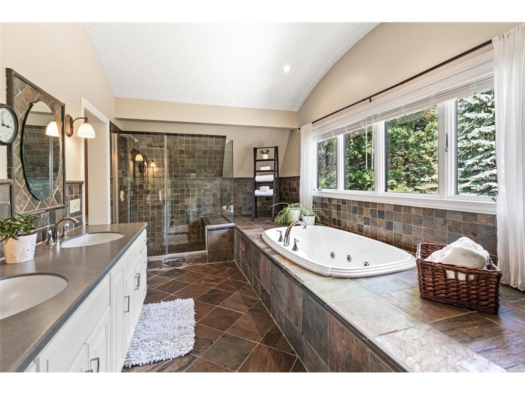 8800 Sunset Trail Chanhassen MN 55317 6602615 image23