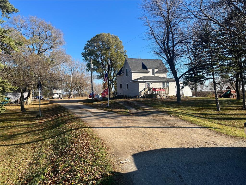 8801 105th Street SW Edwards Twp MN 56282 6628633 image1