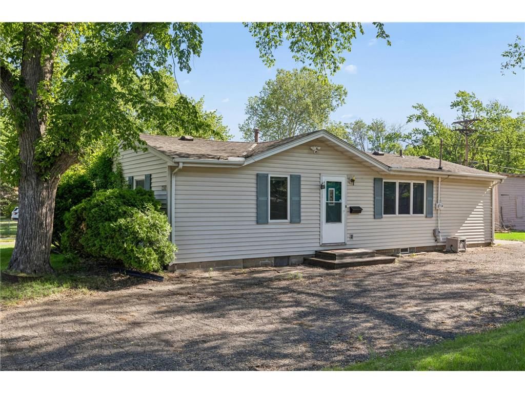 8801 2nd Avenue S Bloomington MN 55420 7020769 image3