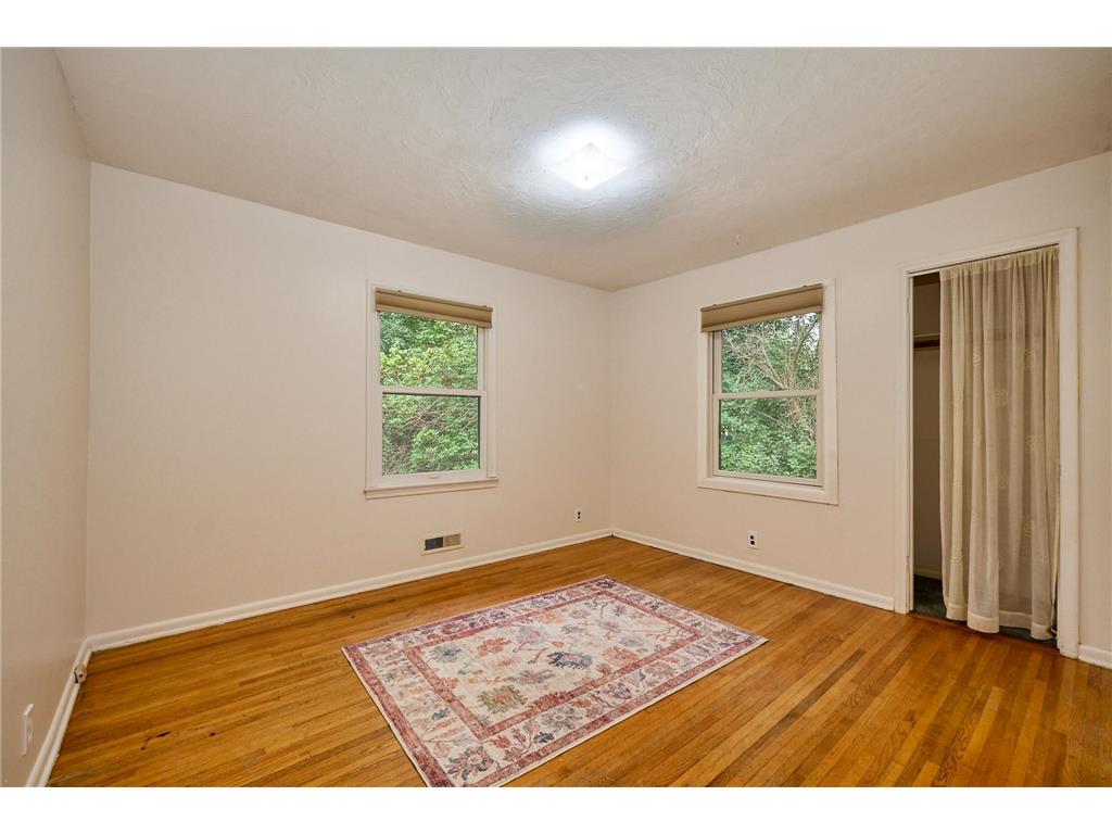 8801 Lakeview Road Bloomington MN 55438 7060849 image18