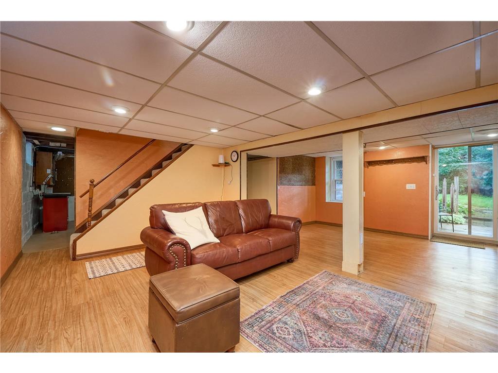 8801 Lakeview Road Bloomington MN 55438 7060849 image21