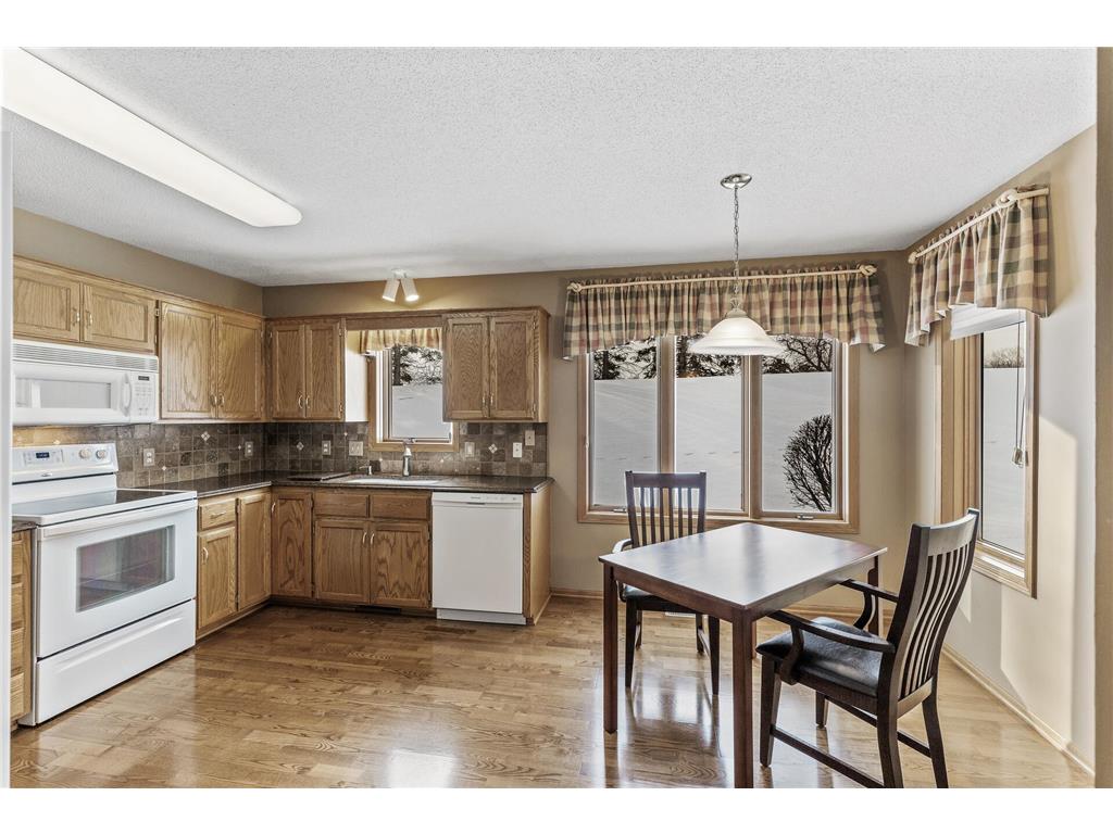 8801 Stonebrooke Court Woodbury MN 55125 6659775 image3
