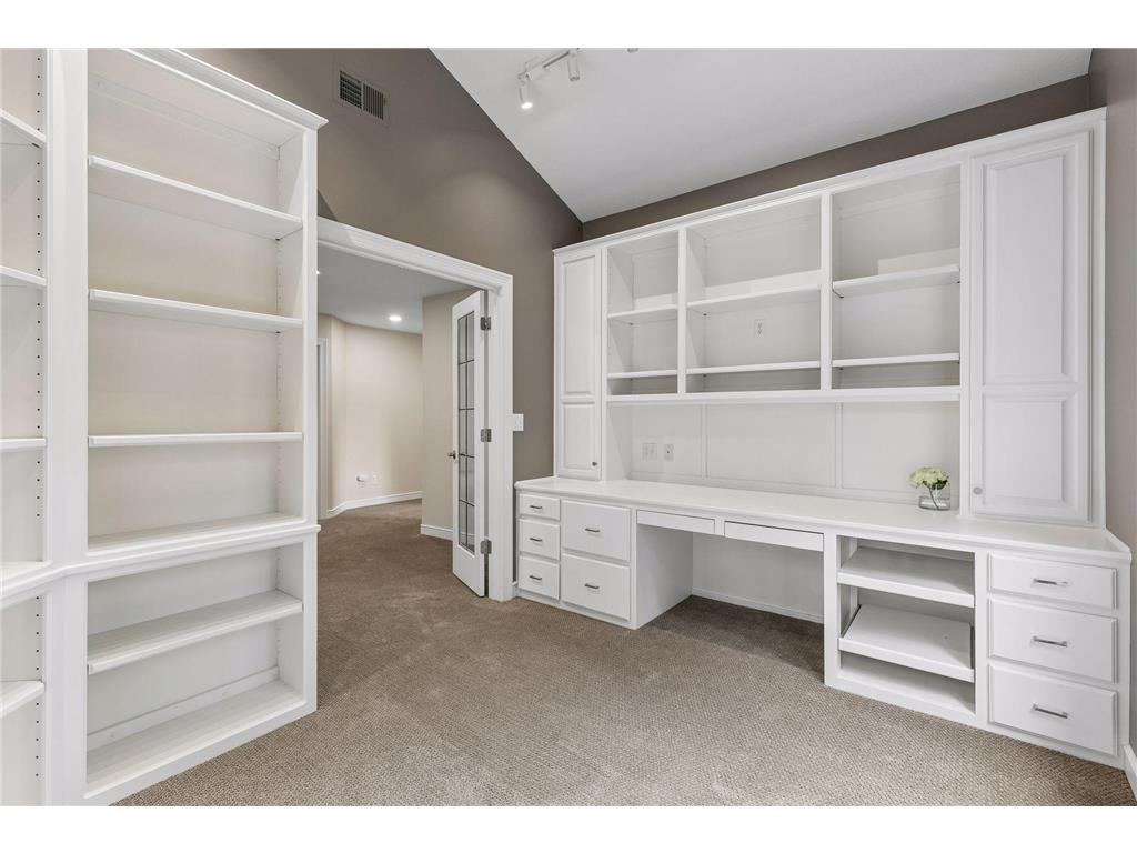 8803 Cove Pointe Road Eden Prairie MN 55347 - Red Rock 7048609 image44
