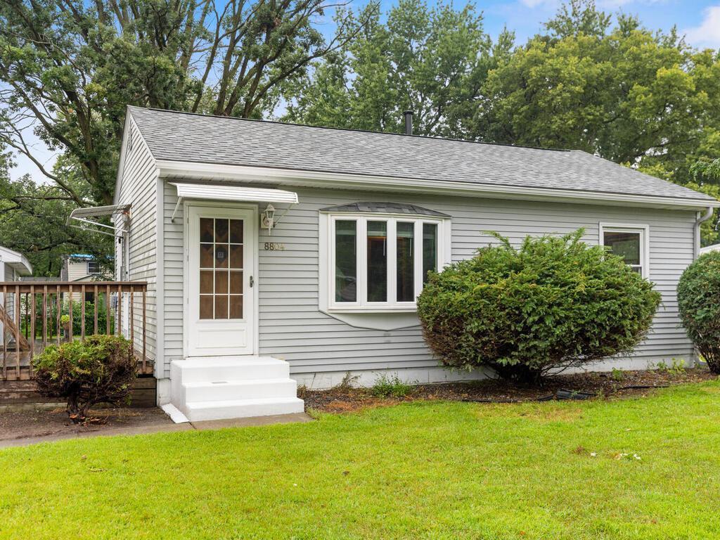 8804 Quincy Street NE Blaine MN 55434 6774641 image1