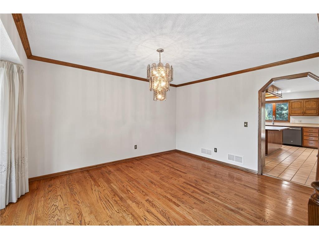 8805 Inverness Terrace Brooklyn Park MN 55443 6777301 image9