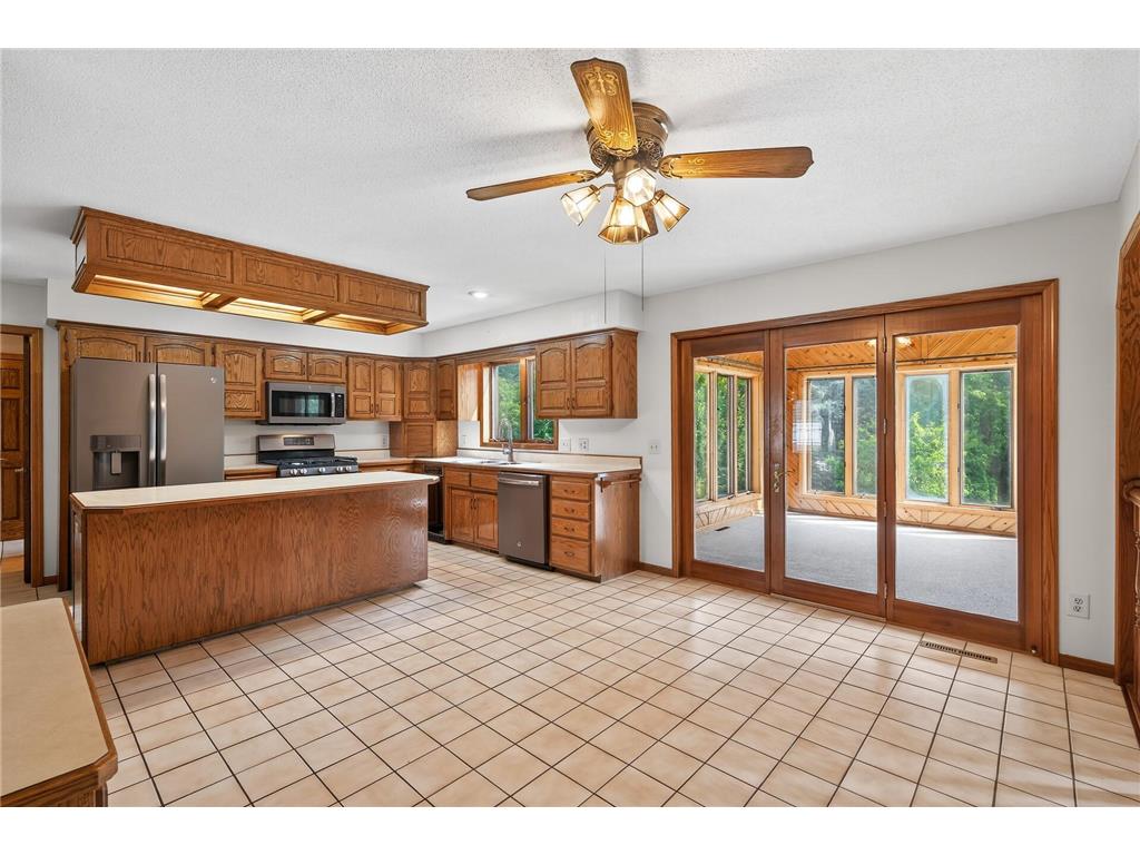 8805 Inverness Terrace Brooklyn Park MN 55443 7002777 image24