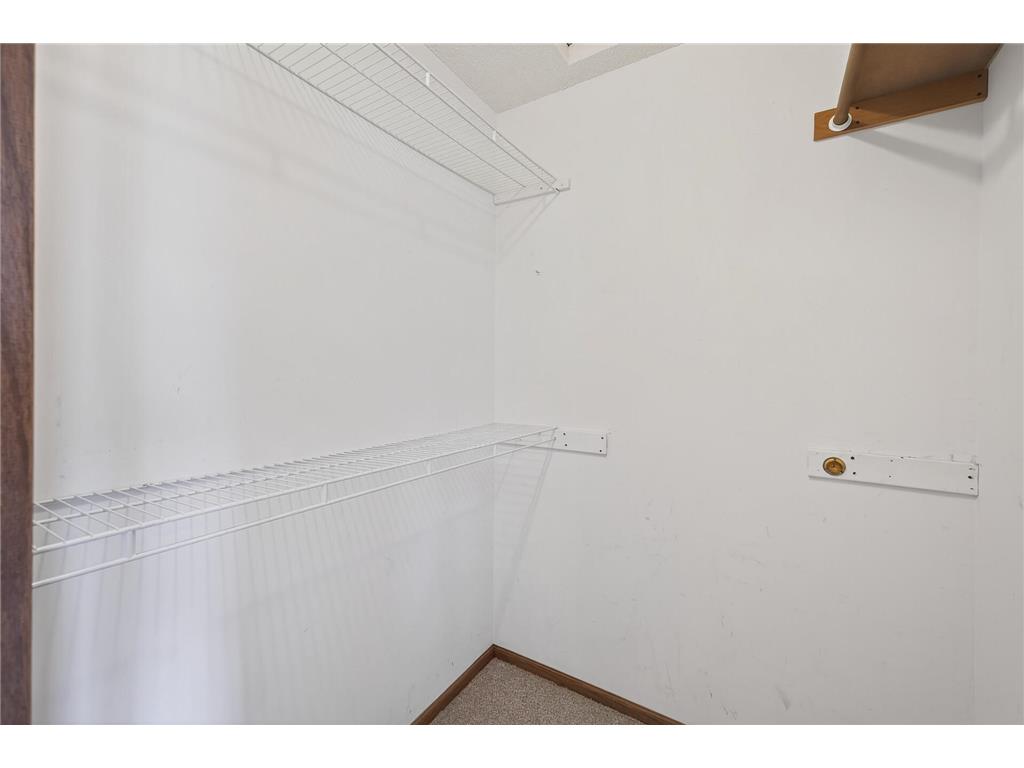 8805 Inverness Terrace Brooklyn Park MN 55443 7002777 image41