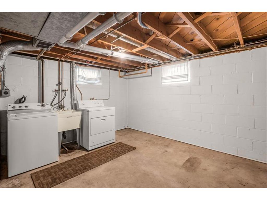 8807 Colfax Avenue S Bloomington MN 55420 7101050 image23