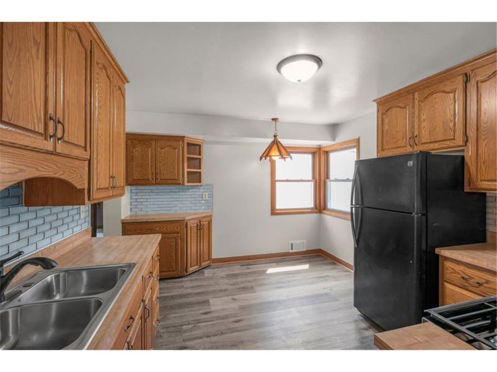 8807 Colfax Avenue S Bloomington MN 55420 7101050 image4
