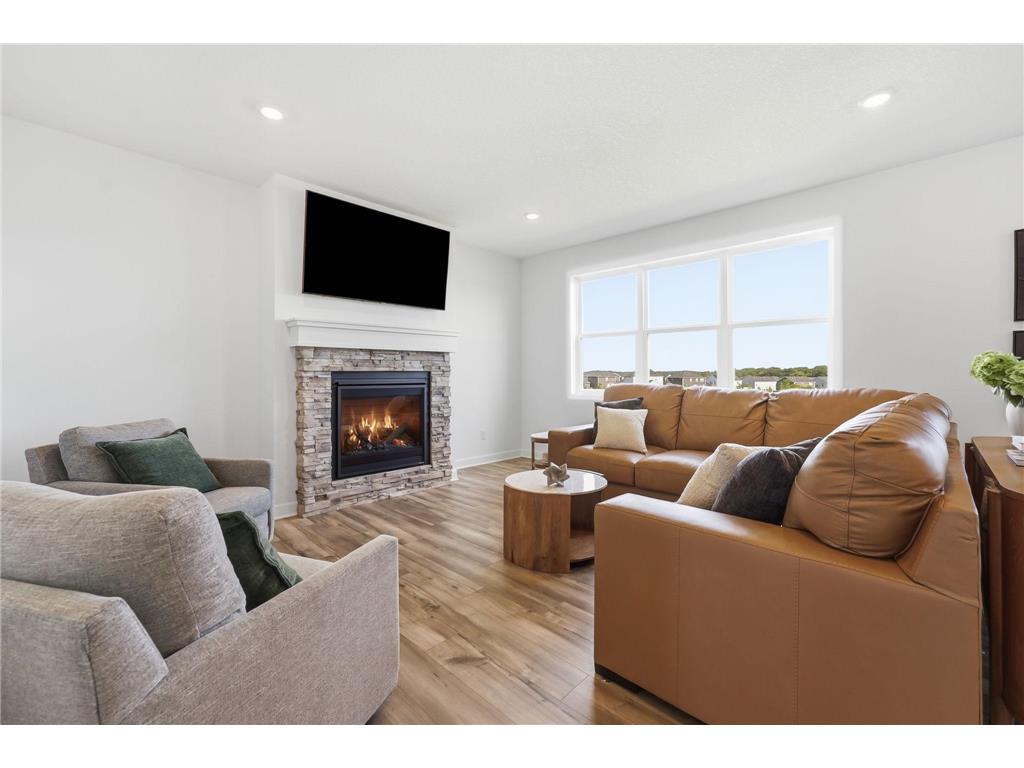 8807 Periwinkle Boulevard Woodbury MN 55129 7107454 image11