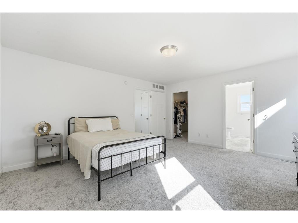8807 Periwinkle Boulevard Woodbury MN 55129 7107454 image14