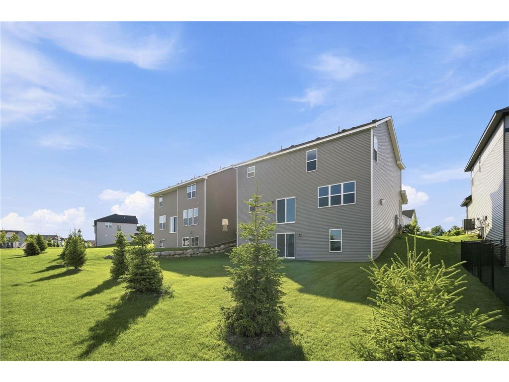8807 Periwinkle Boulevard Woodbury MN 55129 7107454 image22