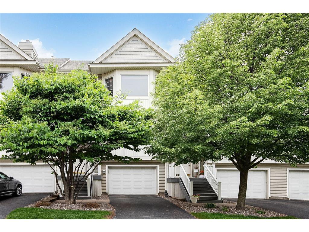 8809 Brunswick Path 1302, Inver Grove Heights, MN 55076 MLS 6376702 Edina Realty