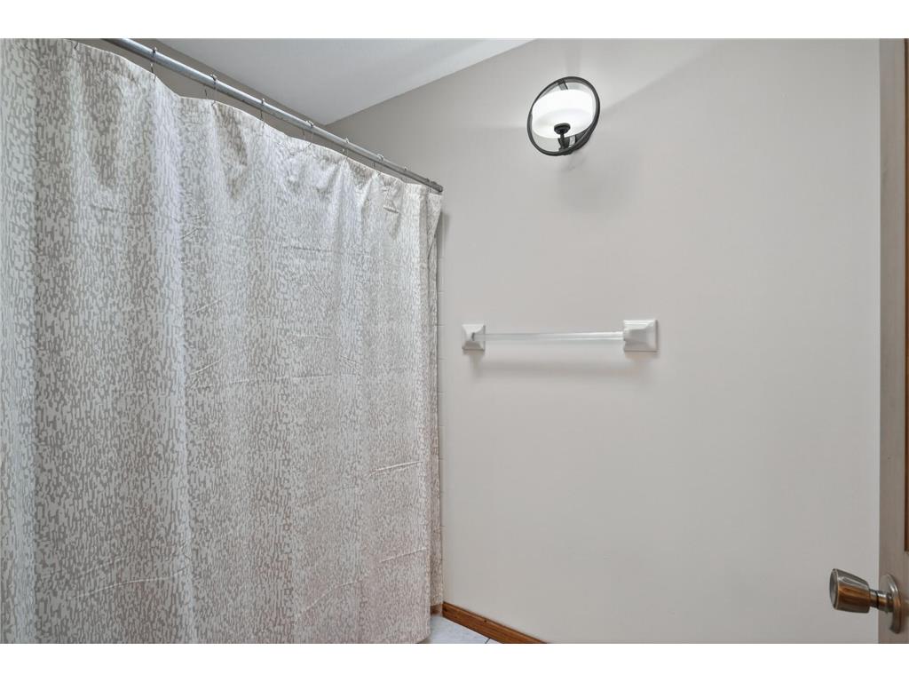 8809 Inverness Terrace Brooklyn Park MN 55443 7061954 image36