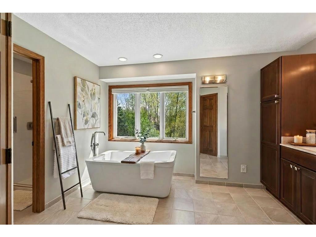 8809 Inverness Terrace Brooklyn Park MN 55443 7061954 image4